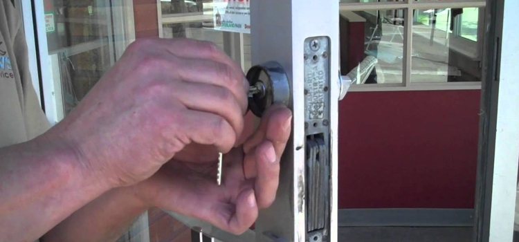 commercial door lock repair Alondra Park